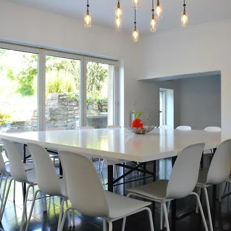 Holiday home Delightful In With Terrace *