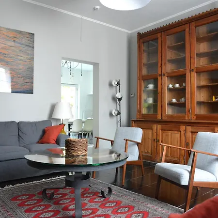 Family Retreat, Forested Anhee Denee